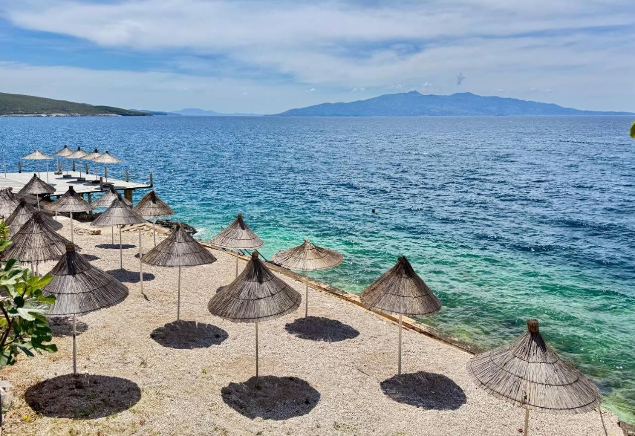 SarandëViola Sea View Penthouseアパートメント エクステリア 写真